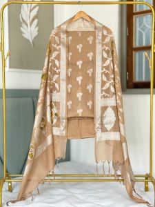 Ladies Banarasi Mercerised Kota Check Suit Set