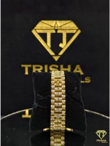 Luxury Fully Iced Out Gold VVS Moissanite Diamond Hip Hop Watch