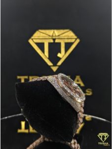 Luxury Rose Gold Fully Iced Out Diamond Wrist Watch
