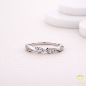 925 Sterling Silver VVS Moissanite Diamond Trendy Infinity Ring