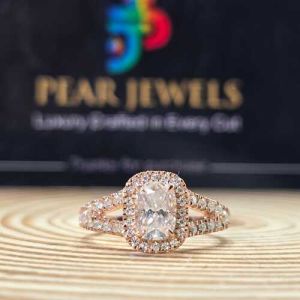 14K Gold Elegant Lab Grown Diamond Anniversary Ring