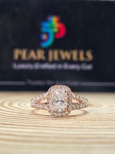 14K Gold Elegant Lab Grown Diamond Anniversary Ring