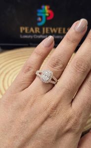 14K Gold Elegant Lab Grown Diamond Anniversary Ring