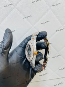 Iced Out Roman Dial Moissanite Hip Hop Luxury Wrist Watch