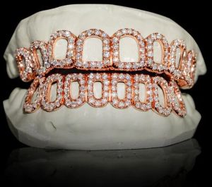 Royal Iced Out VVS Moissanite 925 Silver Luxury Grillz