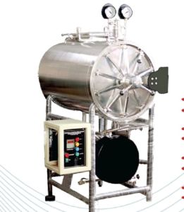 Cylindrical Horizontal Autoclave