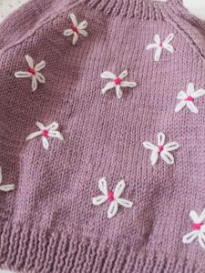 Handknitted Floral Embroidered Merino Pullover - Purple