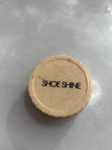 Shoe Shiner For Hotel
