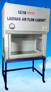 Laminar Air Flow Cabinet