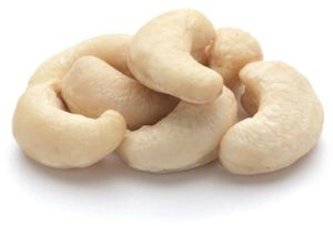 White Whole W400 Cashewnut
