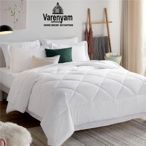 Varenyam Microfiber Comforter