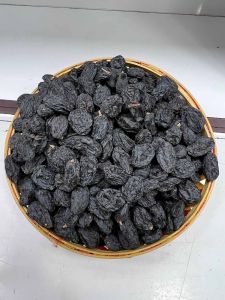Black Seedless Raisins