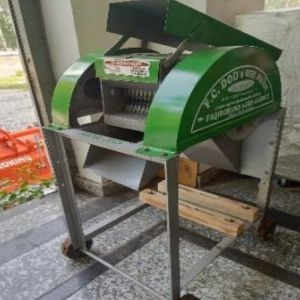 D2 4 Blade Chaff Cutter Machine