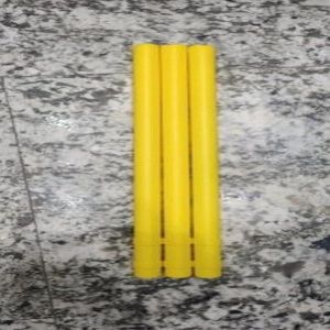 Yellow Plastic Wicket Set