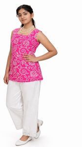 Ladies Pink Cotton Printed Sleeveless Kurti