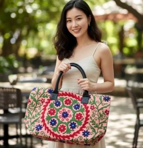 Women&Rsquo;S Handmade Embroidered Tote Bag
