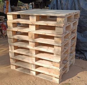 Two Way Pine Wood Pallet