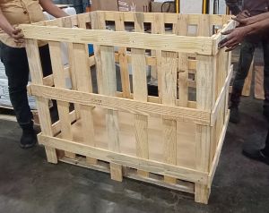 Pinewood Packinging Crate