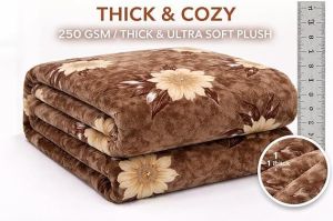 Flannel Blanket Cum Warm Bedsheet Set With 2 Pillow Covers
