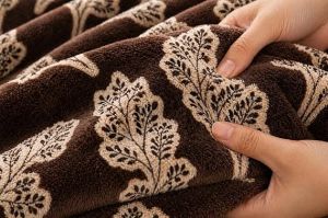 Gulliver Double Bed Printed Flannel AC Blanket