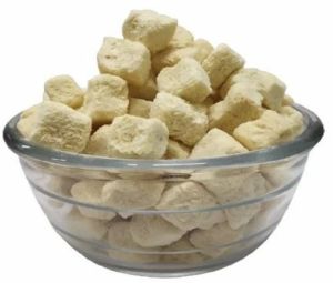 Freeze Dried White Guava Cubes