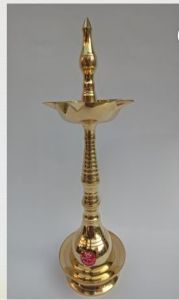 Kerala Samai Brass Standing Diya with Ribbed Stem