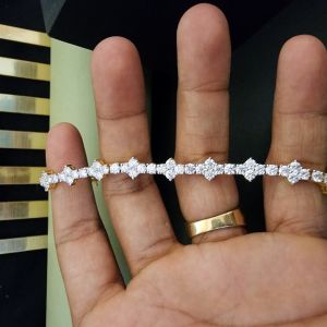Classic Round Cut Diamond Bracelet