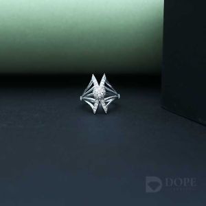 Unique Ladies Diamond Ring