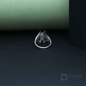 Unique Ladies Diamond Ring