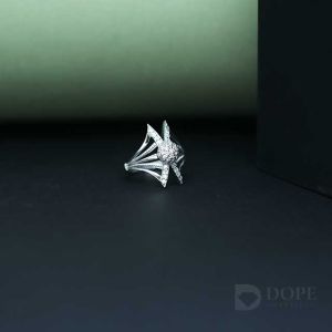 Unique Ladies Diamond Ring