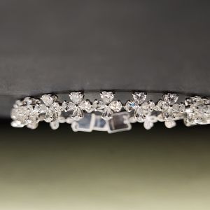 Luxury Pear Cut Diamond Bracelet For Women\'s