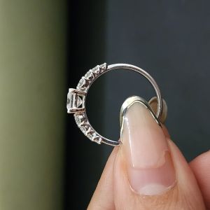 Princess Cut Engagement Diamond Ring