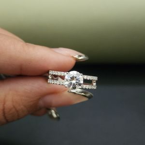 Round Cut Double Band Engagement Ring