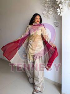 Heavy Embroidered Organza Farshi Suit Set