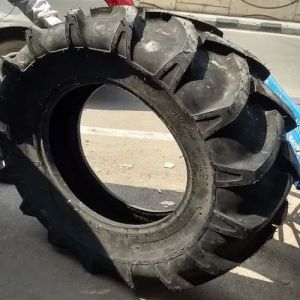1400.24 Used Tractor Tyre