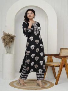 Ladies Black Rayon Floral Kurti Salwar Suit Set With Dupatta