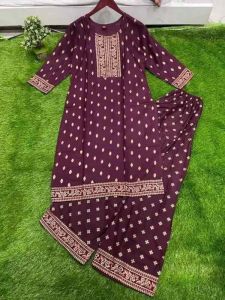 Ladies Dark Magenta Cotton Printed Kurti Pant Set