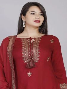 Ladies Plain Maroon Rayon Kurta Sharara Set With Dupatta