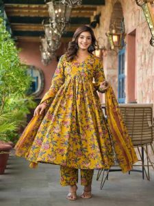 Ladies Yellow Rayon Printed Kurti Palazzo Set with Dupatta