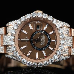 Pahal Jewels Luxury Iced Out Diamond Watch