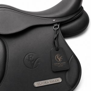 Obsidian Vale Smooth Black Premium Leather Horse Riding Saddle