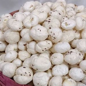 6 Suta Makhana