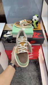 Travis Scott X Air Jordan 1 Low Og \