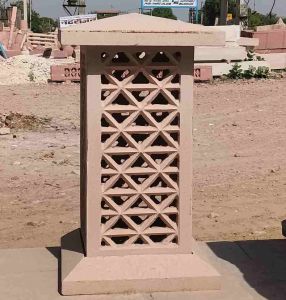 Red Sandstone Post Lamp
