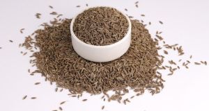 Dried Cumin Seeds
