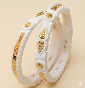Royal Gold Accent Sankha Bangles