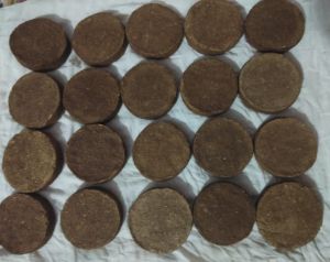 4/1 Cow Dung Cakes