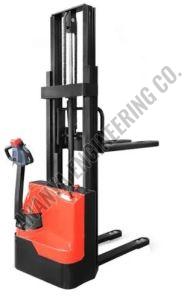 Fully Electric Stacker