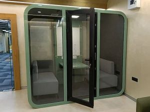Acoustic Soundproof Meeting Pod