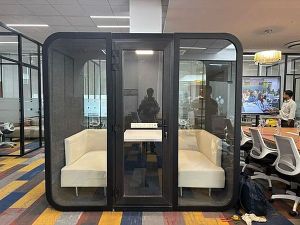 Portable Office Meeting Pods